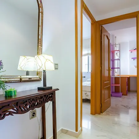 Apartament Wintowinrentals Cozy Teatinos