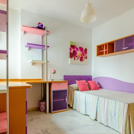 Wintowinrentals Cozy Teatinos * Malaga